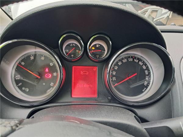 cuadro instrumentos opel astra j sedan 062012