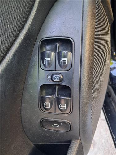 botonera puerta delantera izquierda mercedes