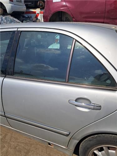 puerta trasera izquierda mercedes benz clase
