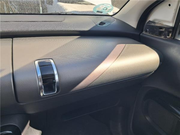 guantera salpicadero citroen c4 cactus 2014