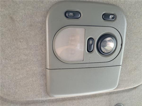 luz interior techo renault mascott 12065 4x2