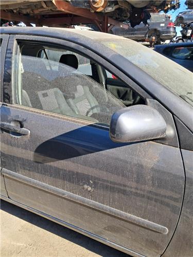 puerta delantera derecha toyota corolla e12 2