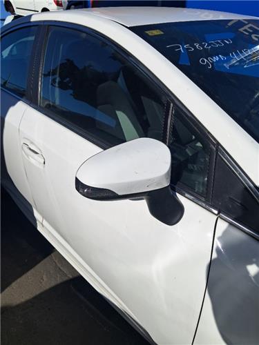 puerta delantera derecha toyota avensis t27 2