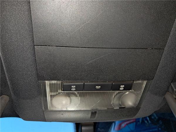 luz interior techo opel astra h berlina (2004 >) 1.7 cosmo [1,7 ltr.   74 kw 16v cdti]