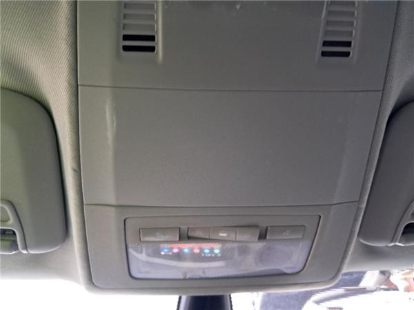 luz interior techo opel astra j sedan 062012