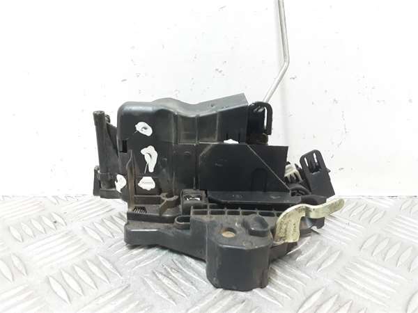 cerradura puerta delantera izquierda mercedes