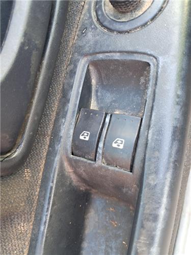 botonera puerta delantera izquierda renault c