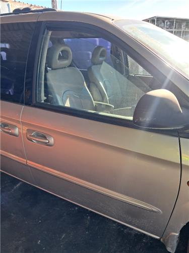 puerta delantera derecha chrysler voyager rg