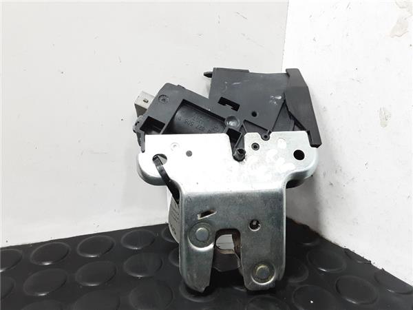 cerradura porton audi a6 berlina (4f2)(2004 >) 3.0 tdi quattro (165kw) [3,0 ltr.   165 kw v6 24v tdi]