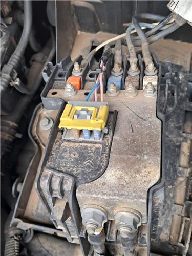 caja fusiblesrele peugeot 308 2007 16 confor