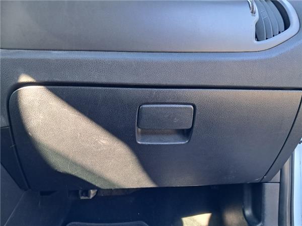 guantera salpicadero kia sportage sl 2010 17