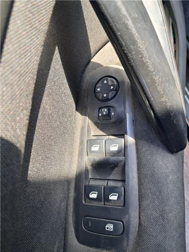 botonera puerta delantera izquierda peugeot 3