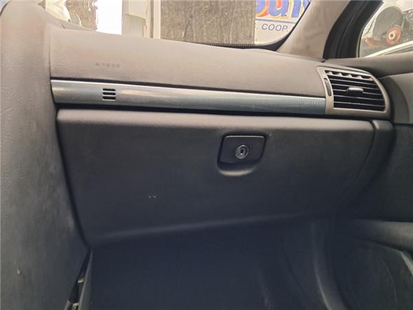 guantera salpicadero peugeot 407 (2004 >) 2.0 st sport [2,0 ltr.   100 kw 16v hdi cat (rhr / dw10bted4)]