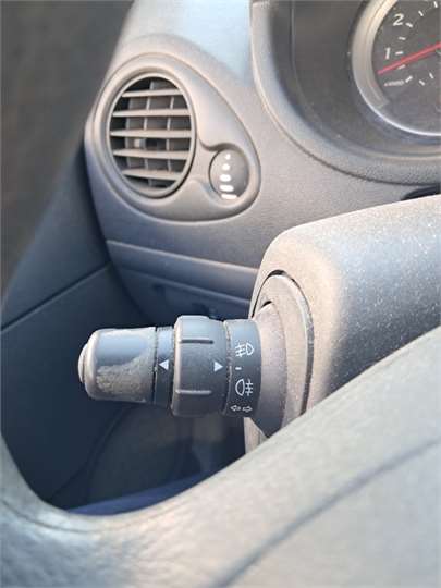 conmutador columna direccion renault clio iii (2005 >) 1.2 authentique [1,2 ltr.   55 kw 16v]