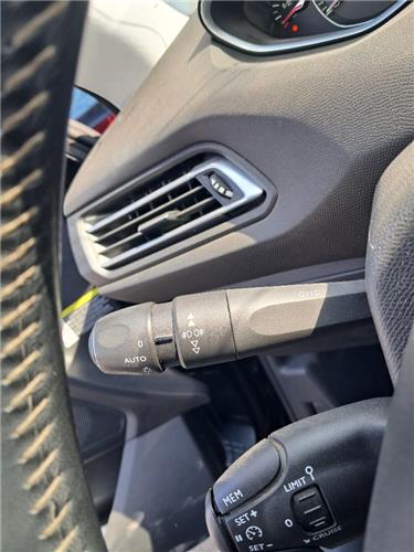 com 2000 peugeot 308 sw 022014  16 active 16