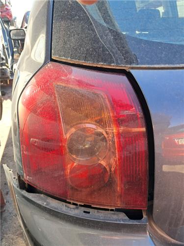 piloto trasero izquierdo toyota corolla e12 2