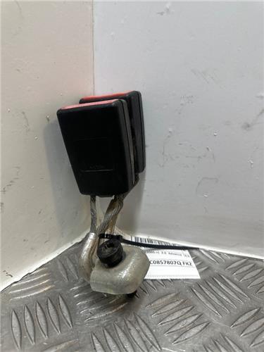 anclaje cinturon trasero central volkswagen passat berlina (3c2)(2005 >) 2.0 advance [2,0 ltr.   125 kw tdi dpf]