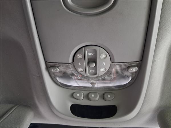 luz interior techo kia carnival ii fl 2001 2