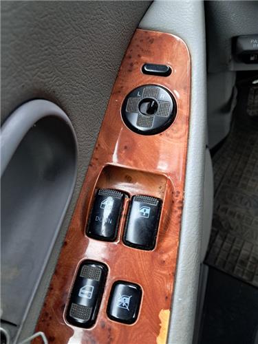 botonera puerta delantera izquierda kia carni