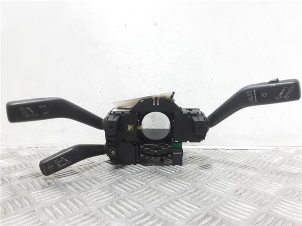 conmutador columna direccion volkswagen passat variant (3c5)(2005 >) 2.0 highline 4motion [2,0 ltr.   103 kw tdi]