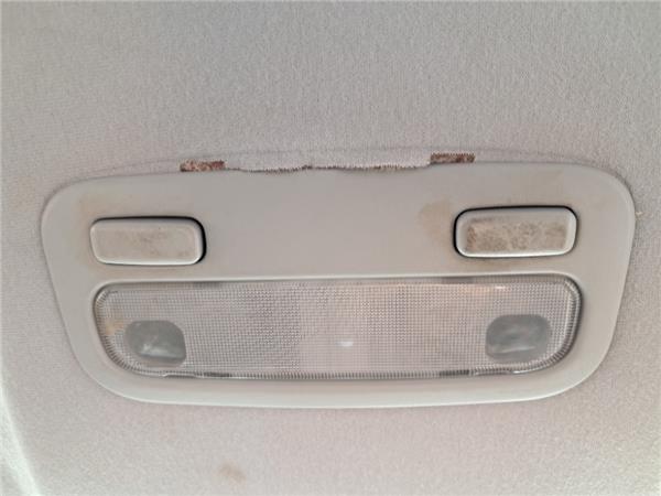 luz interior techo toyota corolla e12 2002 2