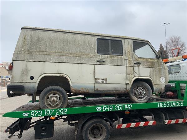 puerta trasera derecha nissan trade 111994 2