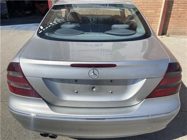 porton trasero mercedes benz clk bm 209 coupe