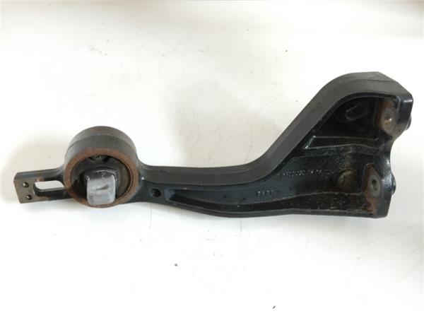 soporte diferencial mercedes benz viano 639 2