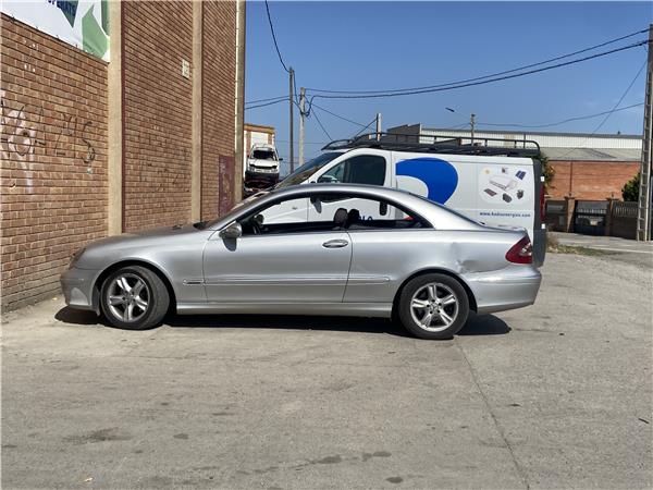 mangueta trasera derecha mercedes benz clk bm