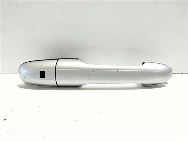 maneta exterior delantera izquierda mercedes
