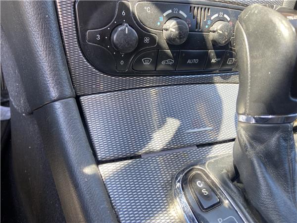 cenicero mercedes benz clk bm 209 coupe 03200