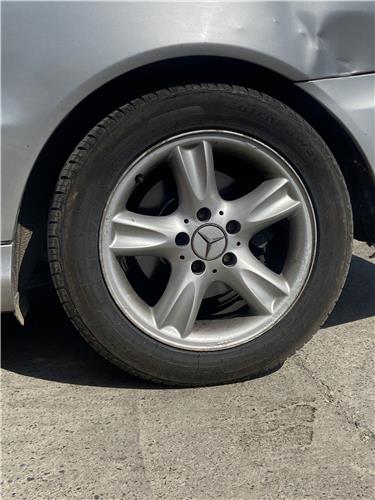 llanta rueda trasera izquierda mercedes benz