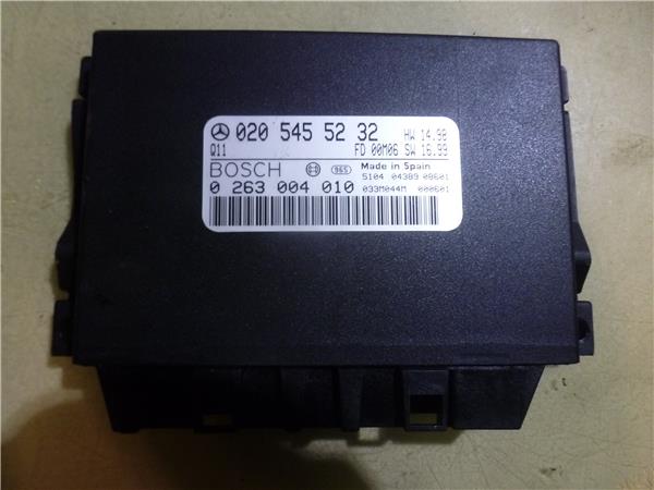 centralita parking trasero mercedes benz clas