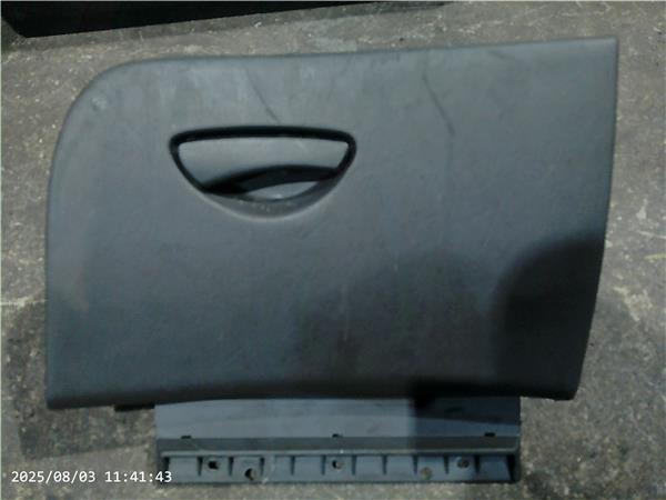 guantera salpicadero ford focus berlina (cak)(1998 >) 1.8 ghia [1,8 ltr.   66 kw tddi turbodiesel cat]