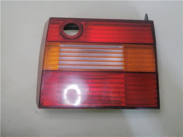 piloto porton trasero derecho volkswagen pass