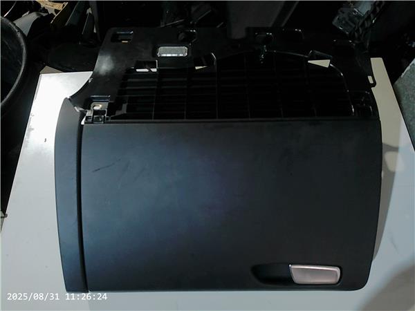 guantera salpicadero audi a4 berlina 8k2 2008