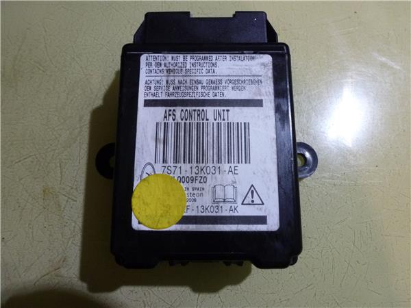 caja fusiblesrele ford mondeo berlina ca2 200