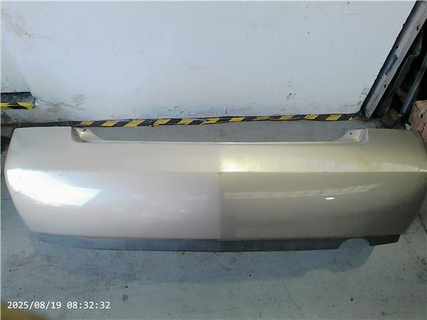 paragolpes trasero nissan primera berlina p12