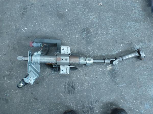 clausor opel zafira b 2005 19 cosmo 19 ltr