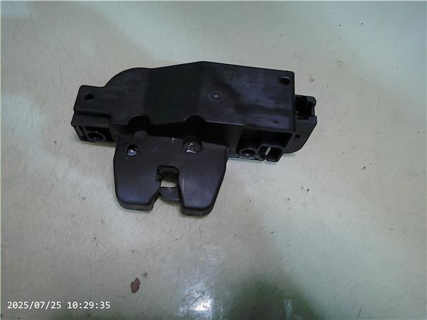 cerradura porton peugeot 407 2004 20 hdi 135