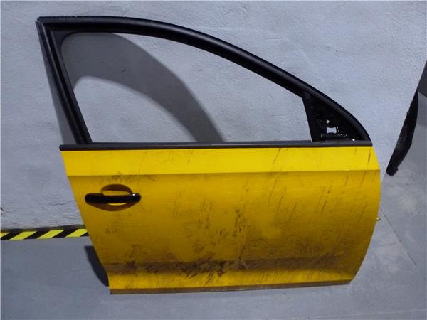puerta delantera derecha seat toledo kg3 0720
