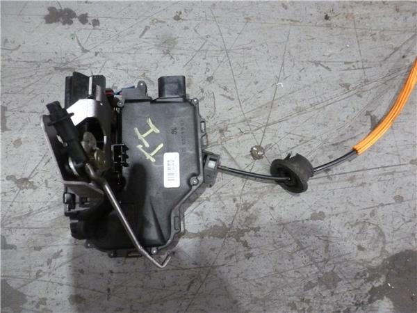 cerradura puerta trasera izquierda audi a4 be