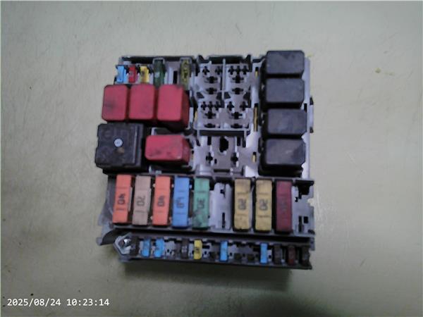 caja fusiblesrele fiat ii panda 169 2003  13