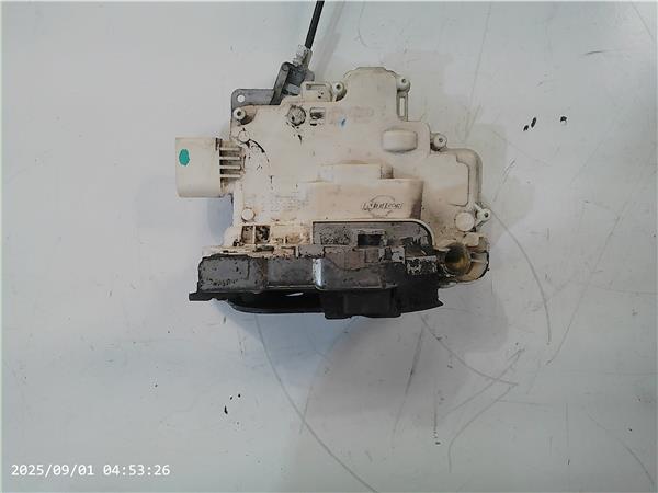 cerradura puerta trasera derecha audi a4 berl