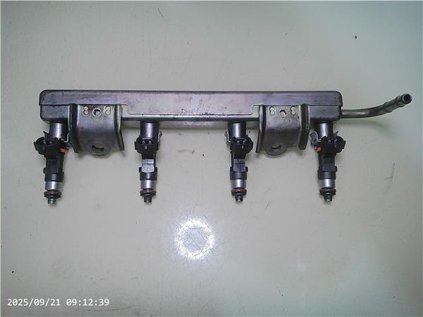 rampa inyectores nissan micra k12e 112002 12