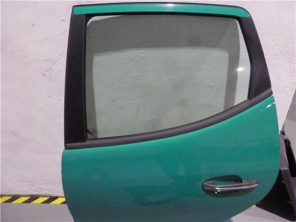 puerta trasera izquierda mercedes benz clase