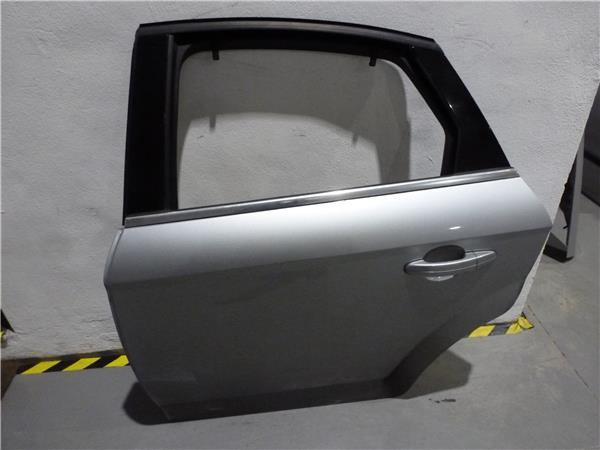 puerta trasera izquierda ford mondeo berlina