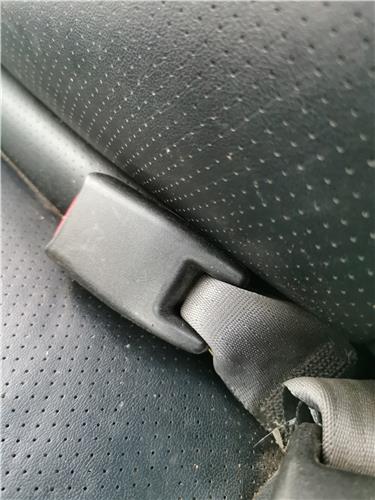 anclaje cinturon trasero derecho ford ranger