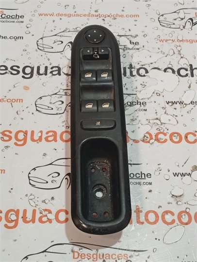 botonera puerta delantera izquierda peugeot 407 (2004 >) 2.0 hdi 135