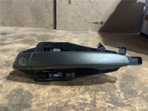 maneta exterior delantera izquierda peugeot 3